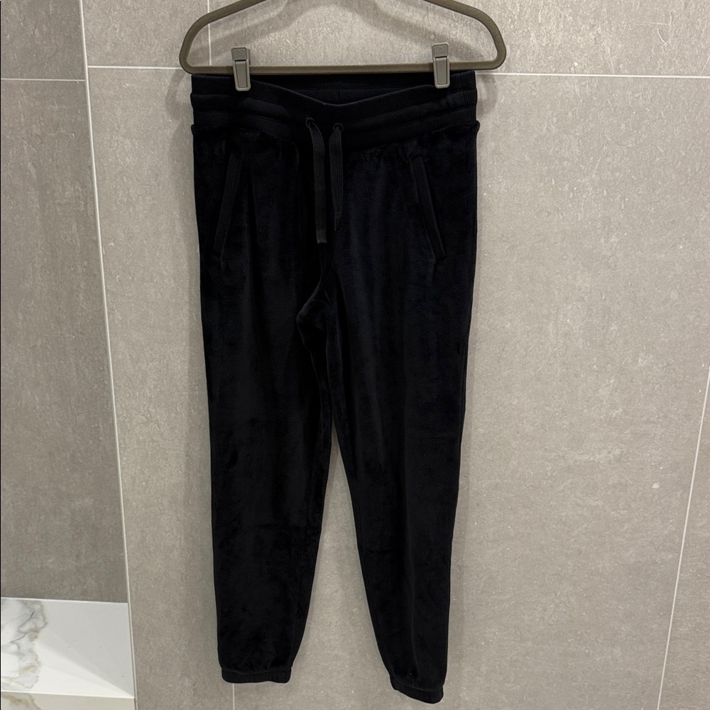 Athleta Black Double Cozy Karma Joggers
